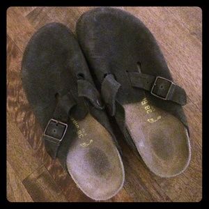Women's Birkenstock Mocha suede clogs, size 38