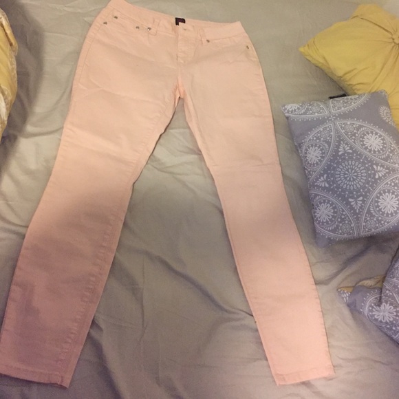 Bebe pink pants