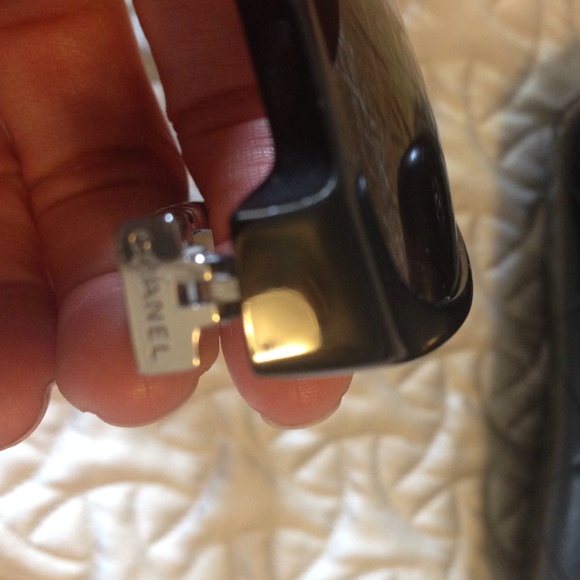 🎉Chanel sunglasses. Silver accents - Picture 3 of 3