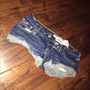 Hollister shorts size 0