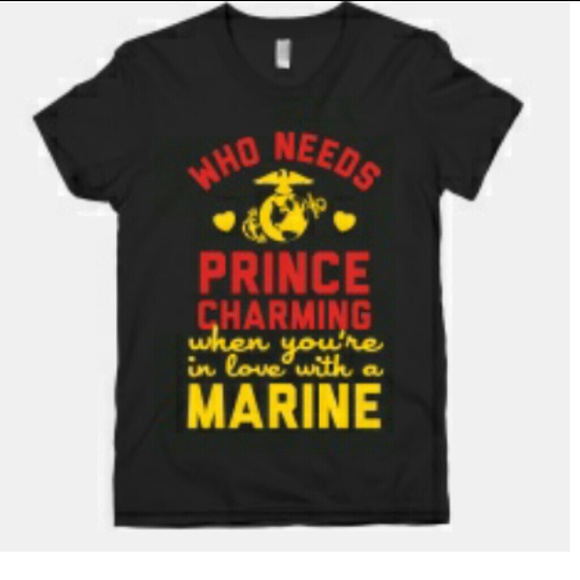 Marine tshirt and jean jacket