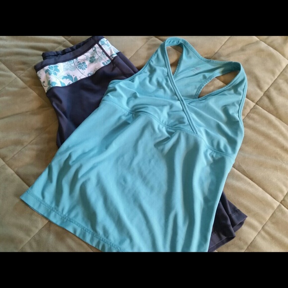Danskin  Capri and tank set