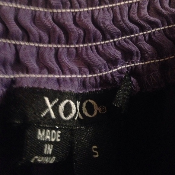 Xoxo - Picture 2 of 2