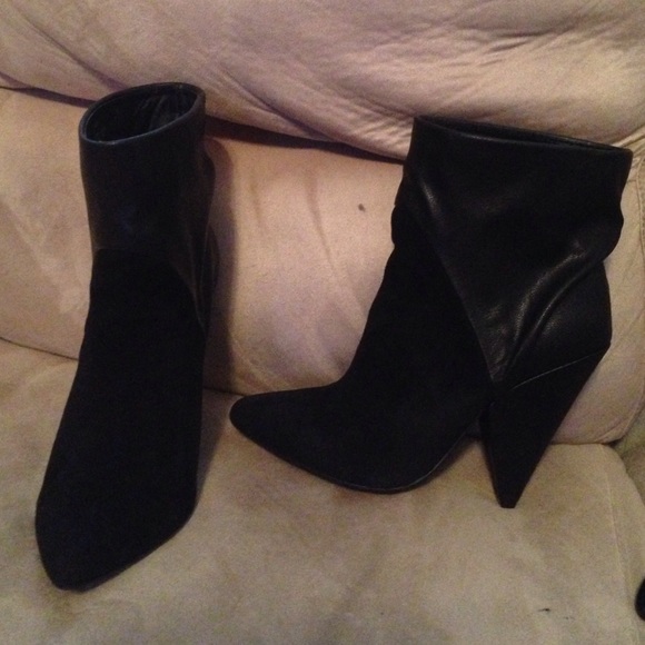 Steve Madden boots