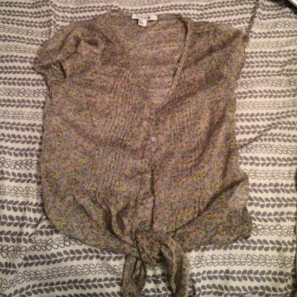 Light weight top