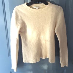 Cream Banana Republic Sweater