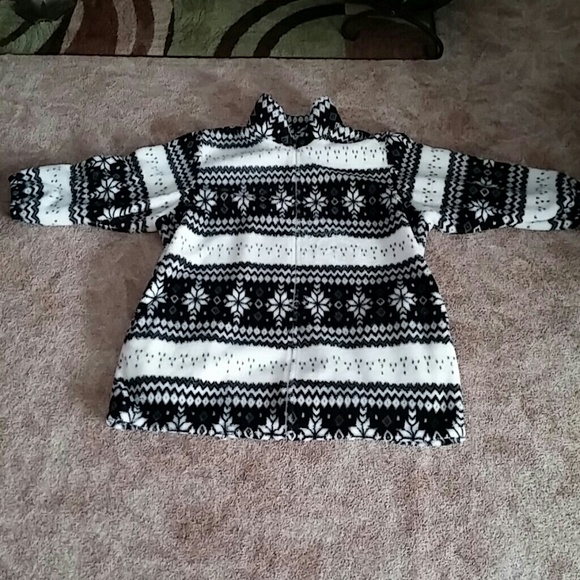 Woman's fleece jacket