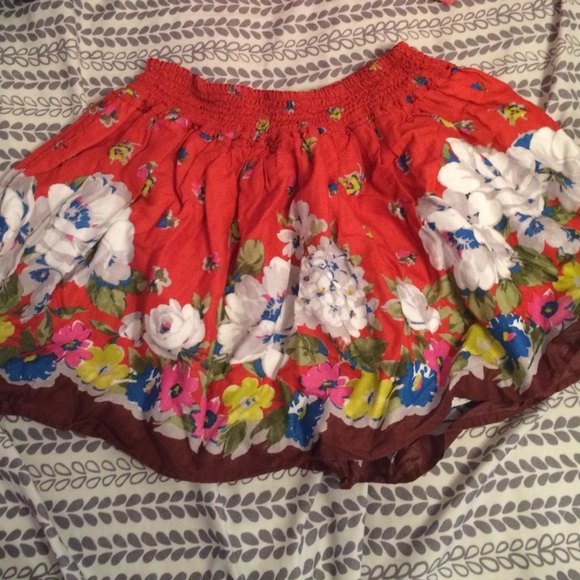 Hollister skirt