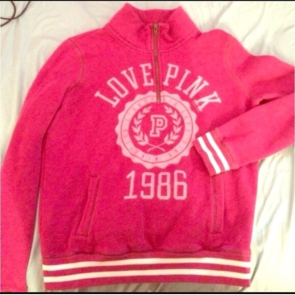VS pink quarter zip