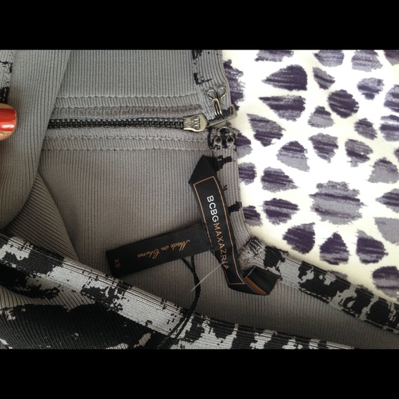 [BCBG Max Azria] Ponti bodycon Dress NWT - Picture 3 of 4