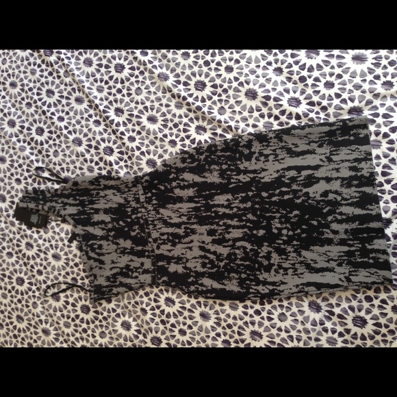 [BCBG Max Azria] Ponti bodycon Dress NWT - Picture 4 of 4