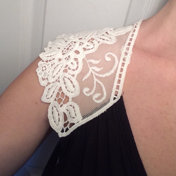 Top - Picture 3 of 3