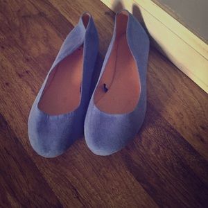 H&m flats worn once just like new!!