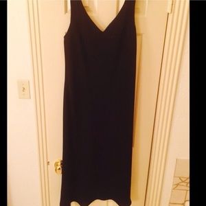 Black Jones New York lined dress LBD
