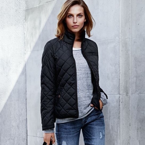 Jackets & Blazers - 💕Black Quilted Ladies Jacket🎉💐🎀