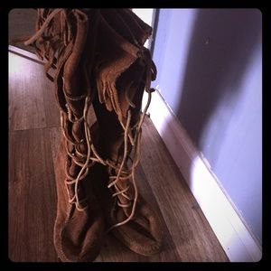 Aldo suede moccasin boots lace up