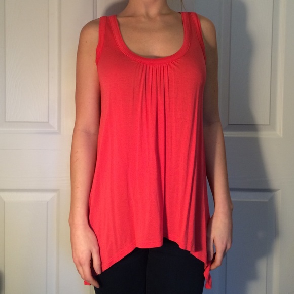 Top - Picture 2 of 3