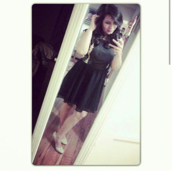 HP Open back dress - Picture 4 of 5