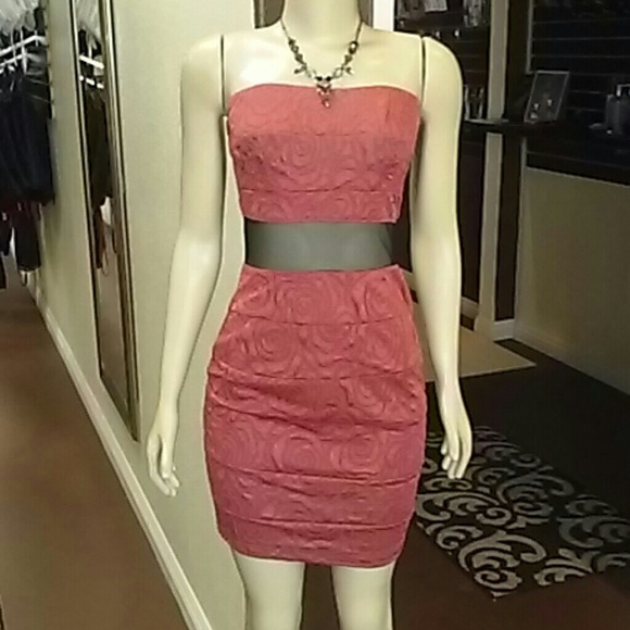 Mystic Sexy Rose Mesh Tube Mini Dress