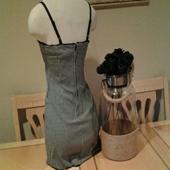 H&M Checkered black & white dress - Picture 2 of 4