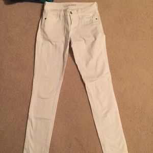 Old navy white skinny jeans