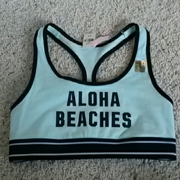 VS Pink Sports Bra NWT