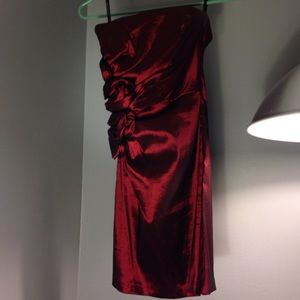 Dark red bodycon formal dress!