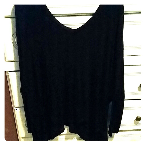 Oversized slouchy cotton on top