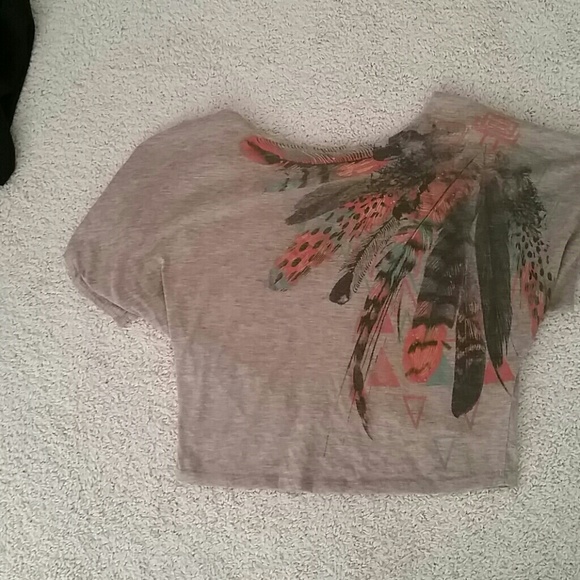 Feather T-shirt