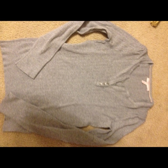 Vs shirt