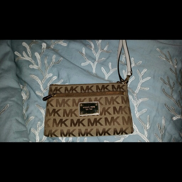 *on hold* Authentic MK wristlet