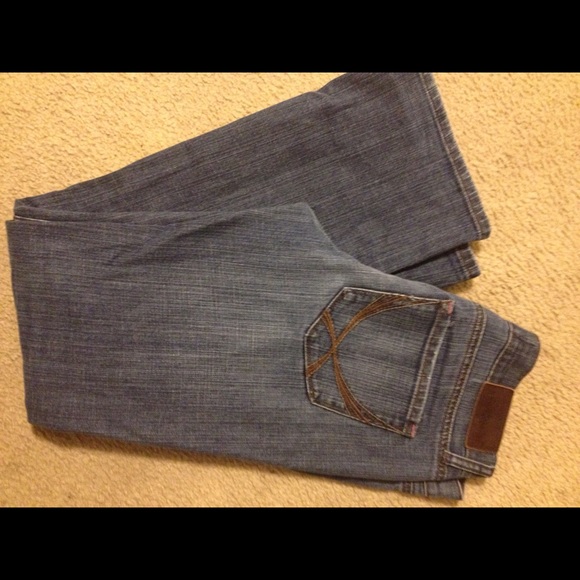 Vs pink jeans