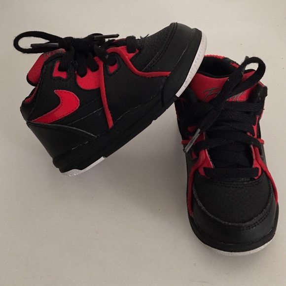 Nike flight toddler 7c