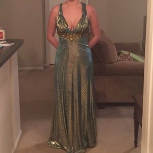 Femme Prom/evening gown