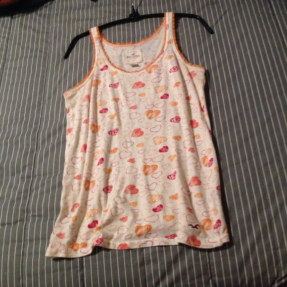 Hollister Heart tank