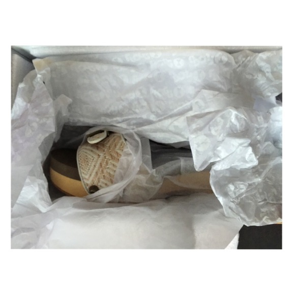 Flogg Milana Rattan Slides - Picture 3 of 3
