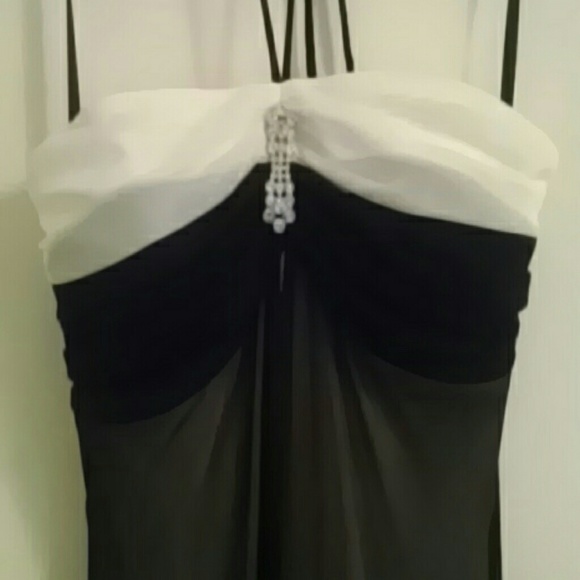 Floor length evening gown - Picture 2 of 2