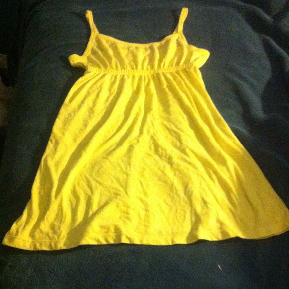 good condition clothes - Picture 1 of 1