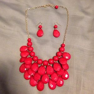 Red statement necklace & matching earrings