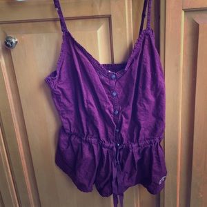 Maroon Hollister Top