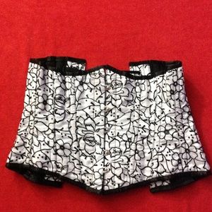 Black and white flower steel boned corset