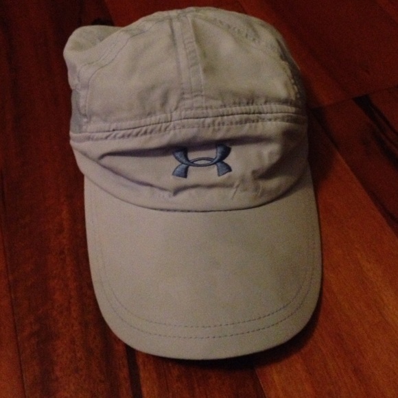Blue under armour golf hat