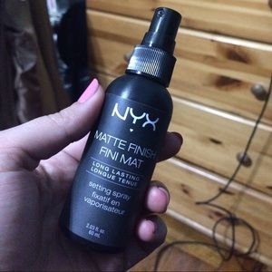 NYX Matte Finish Setting Spray