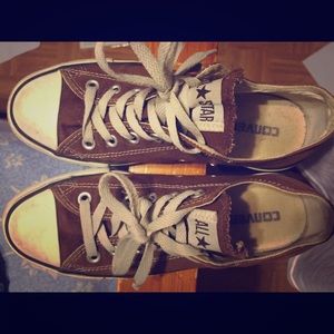 Brown Converse