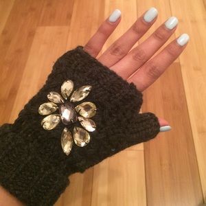 Cute fingerless gloves