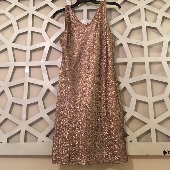 REDUCED Gold sequin cocktail dress - Picture 2 of 4