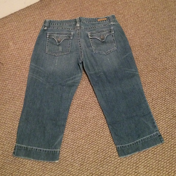 Maurices Capris