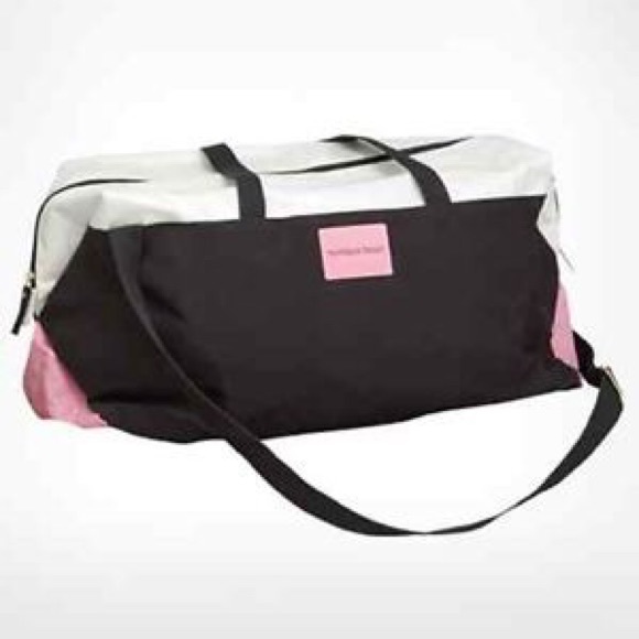 New with tags Victoria's Secret getaway bag