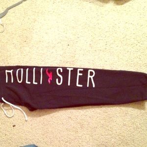 Hollister Sweats
