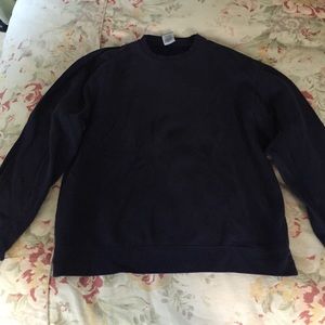 Crew neck sweat shirt
